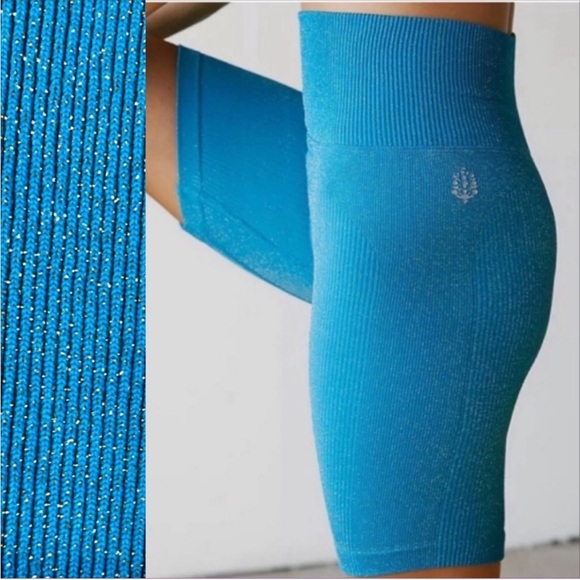 NWOT Free People Happiness Runs Bike Shorts in Off Tropic Lurex Size XS/S (0-6) - Picture 2 of 10